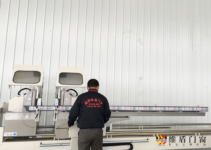 維盾門窗,引進德國設(shè)備 維盾門窗,引進德國設(shè)備
